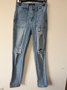 Judy Blue Light Wash Ripped High-Rise Skinny Jeans